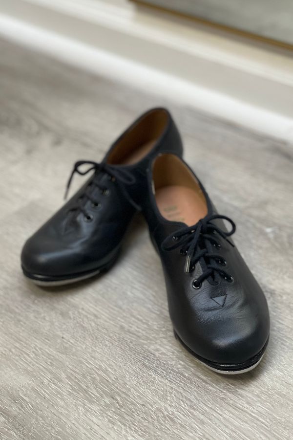 Bloch Jazz Tap Shoes in Black at The Dance Shop Long Island